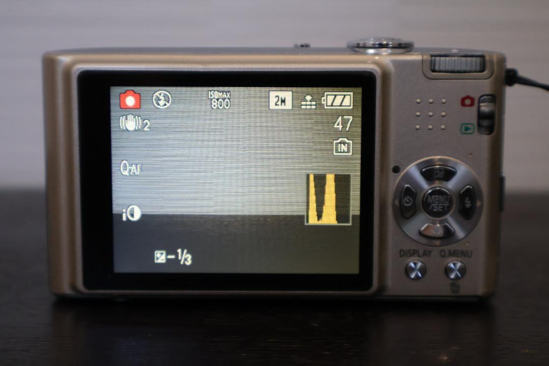 【動作良好】Panasonic LUMIX DMC-FX35 ゴールド