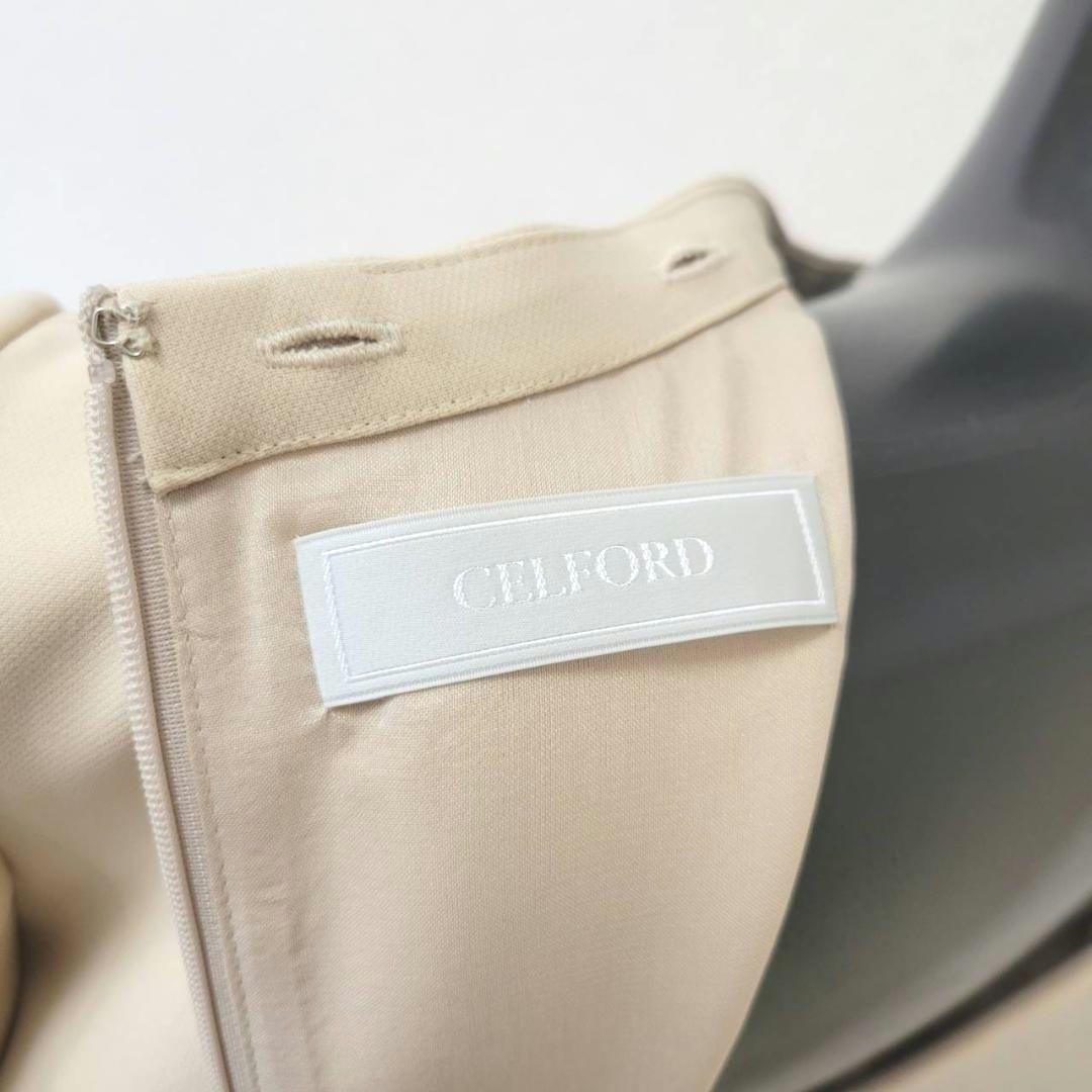 【美品】 CELFORD セルフォード 長袖 ひざ丈ワンピース ベージュ M 早割 極美品★セルフォード M ノースリーブ マキシ丈 オフショルダードレスワンピース ロングワンピース