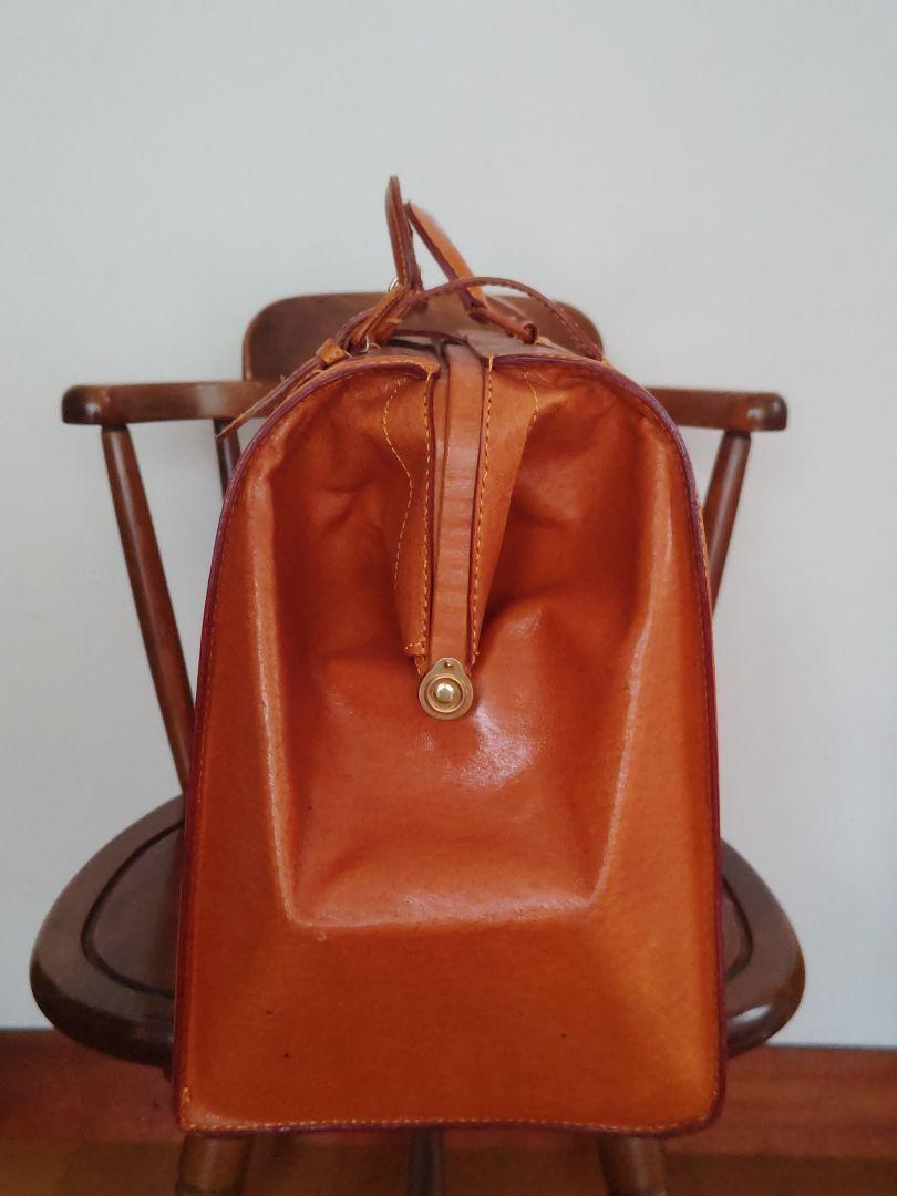 こもゆうですvintage レザーダレスバッグ ドクターバッグ   鍵あり