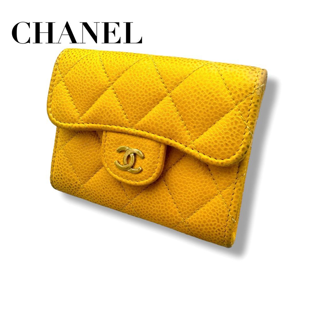 シャネル キャビアスキン マトラッセ コンパクトウォレット　折り財布