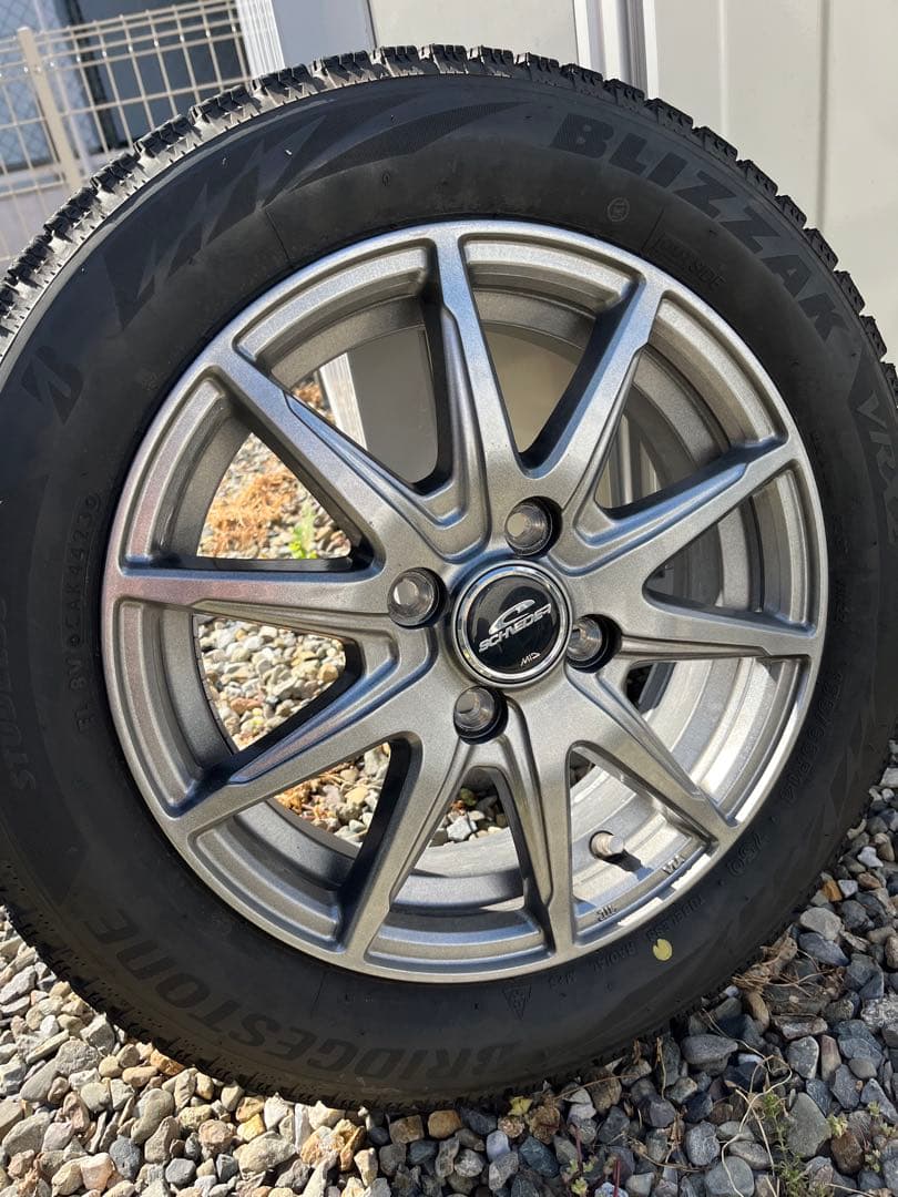 BLIZACK スタッドレス BRIGHTFACE_UK