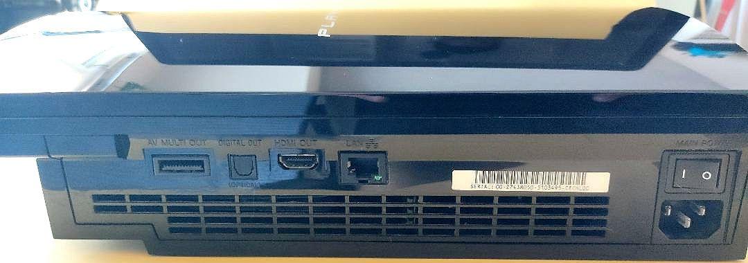 PS3本体　コントローラー付