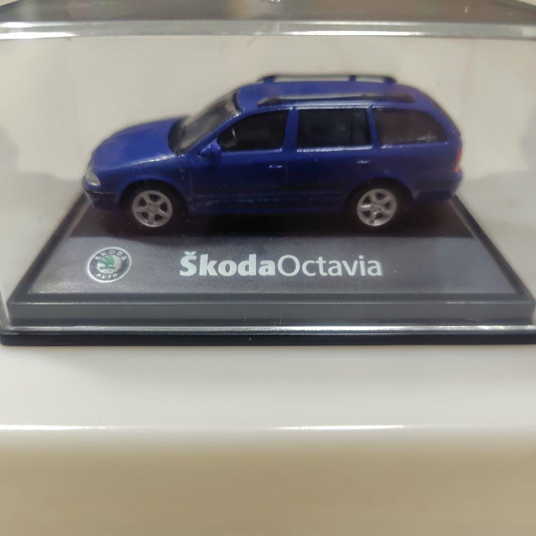 Škoda Octavia ③ ミニカー 8台セット 1/72