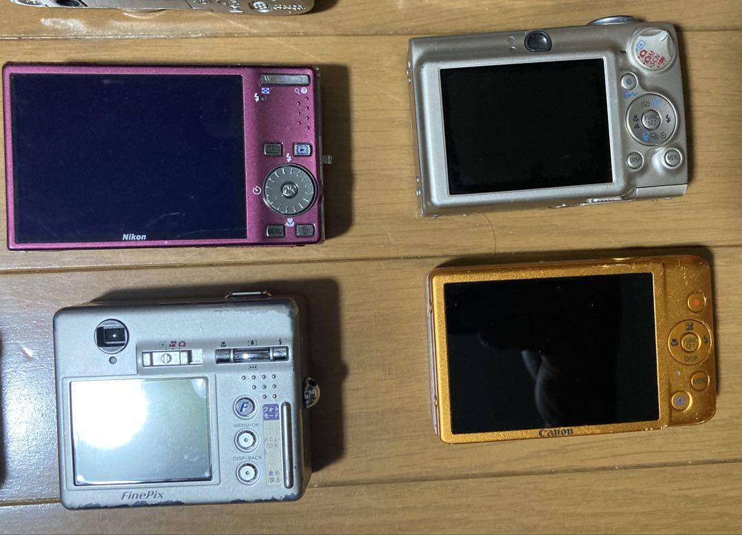 デジカメ12台まとめ売り　※動作未確認