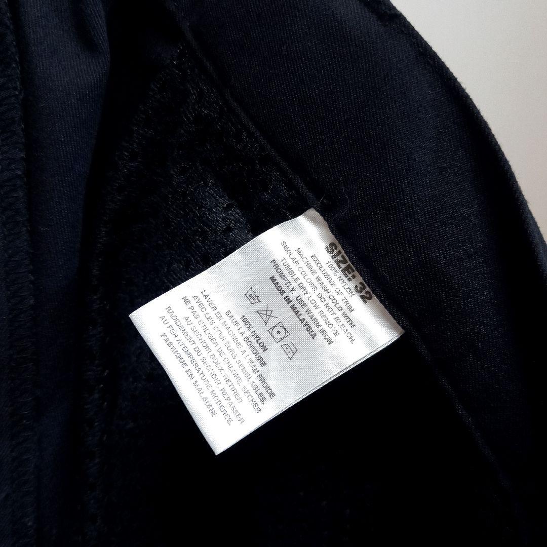 32 ナイロンパンツ