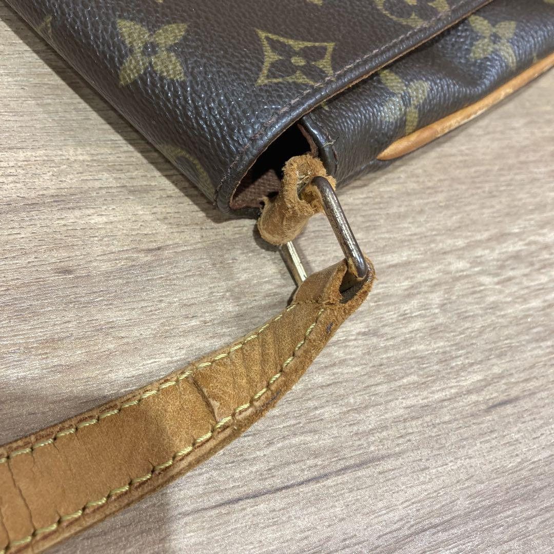 ショルダーバッグ