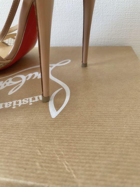 Christian Louboutin パンプス