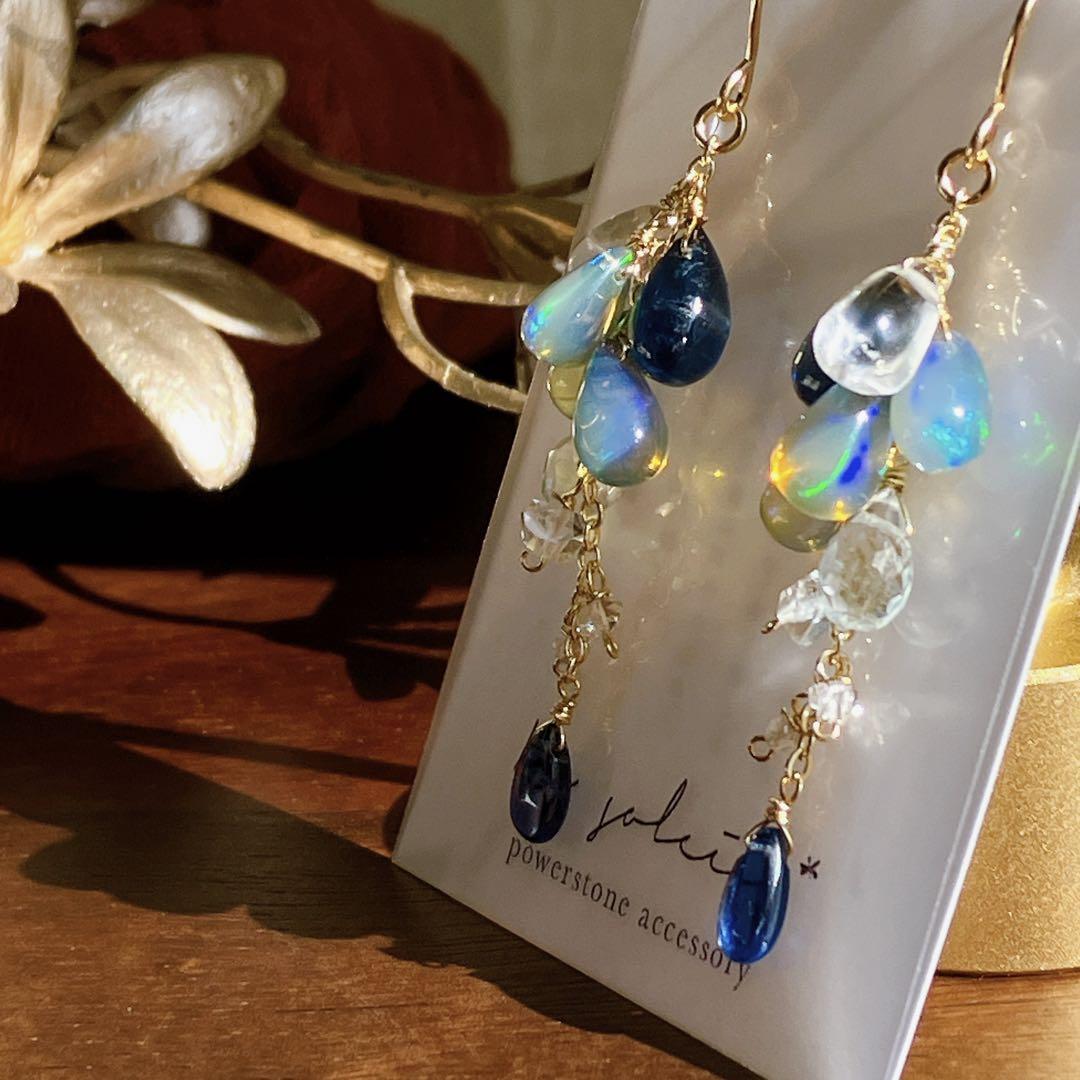 ゆめ◆プレシャスオパール×カイヤナイトピアス✧ホワイトトパーズ
