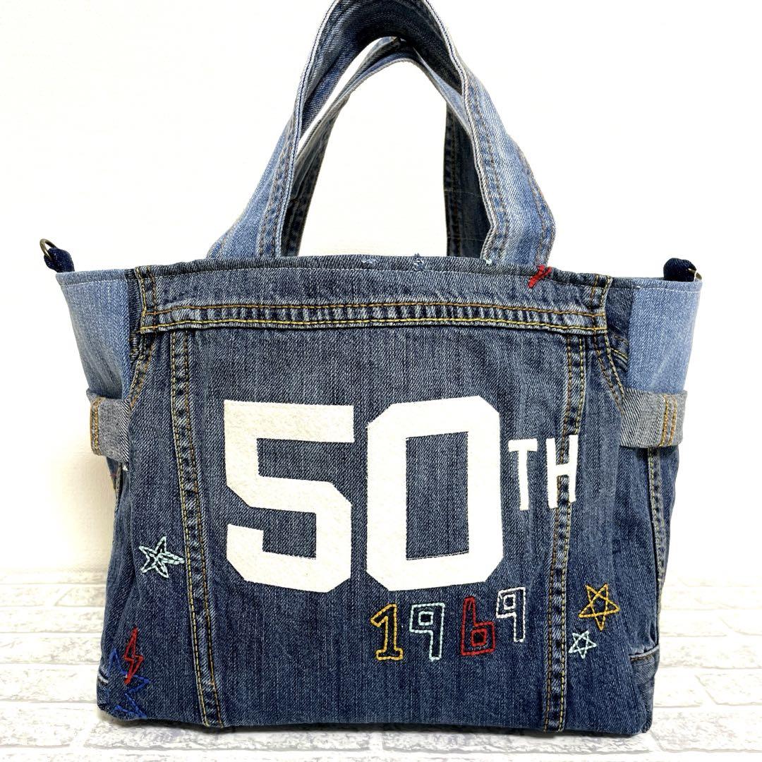 刺繍デニムバック　No.595　デニムリメイク　丸いバック　刺繍バック セール作品 刺繍デニムバック No.544 大きいバック デニムリメイク