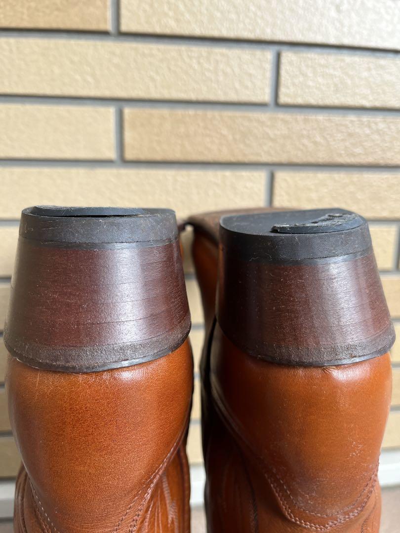 ☀ Lucchese
