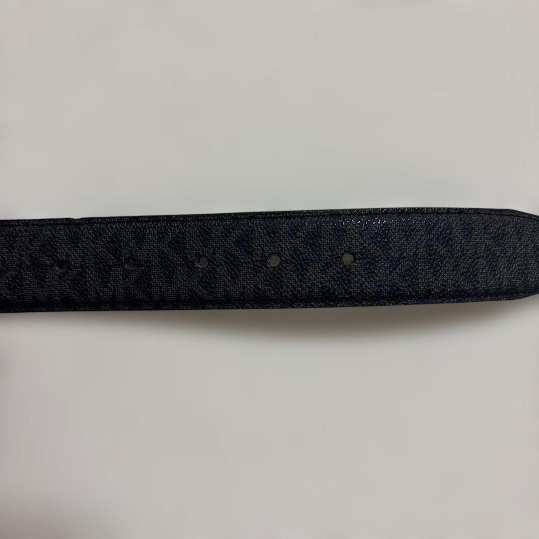 Michael Kors MKロゴバックルリバーシブルベルト