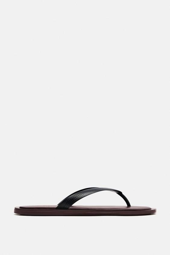 新品【ZARA】ラバーフィニッシュ フラットサンダル38 (24,6cm