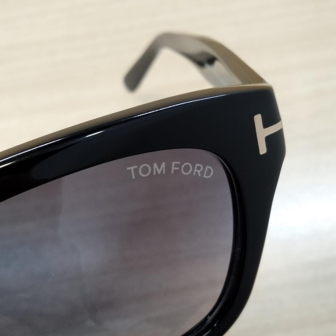 【訳あり・新品】トムフォード サングラス FT0237-F/S 01B