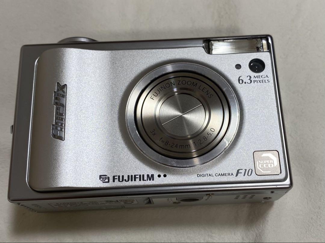 ナ*ト様 Fujifilm F10 コンパクトデジタルカメラ Amazon | FUJIFILM FinePix F10 デジタルカメラ | コンパクト 通販