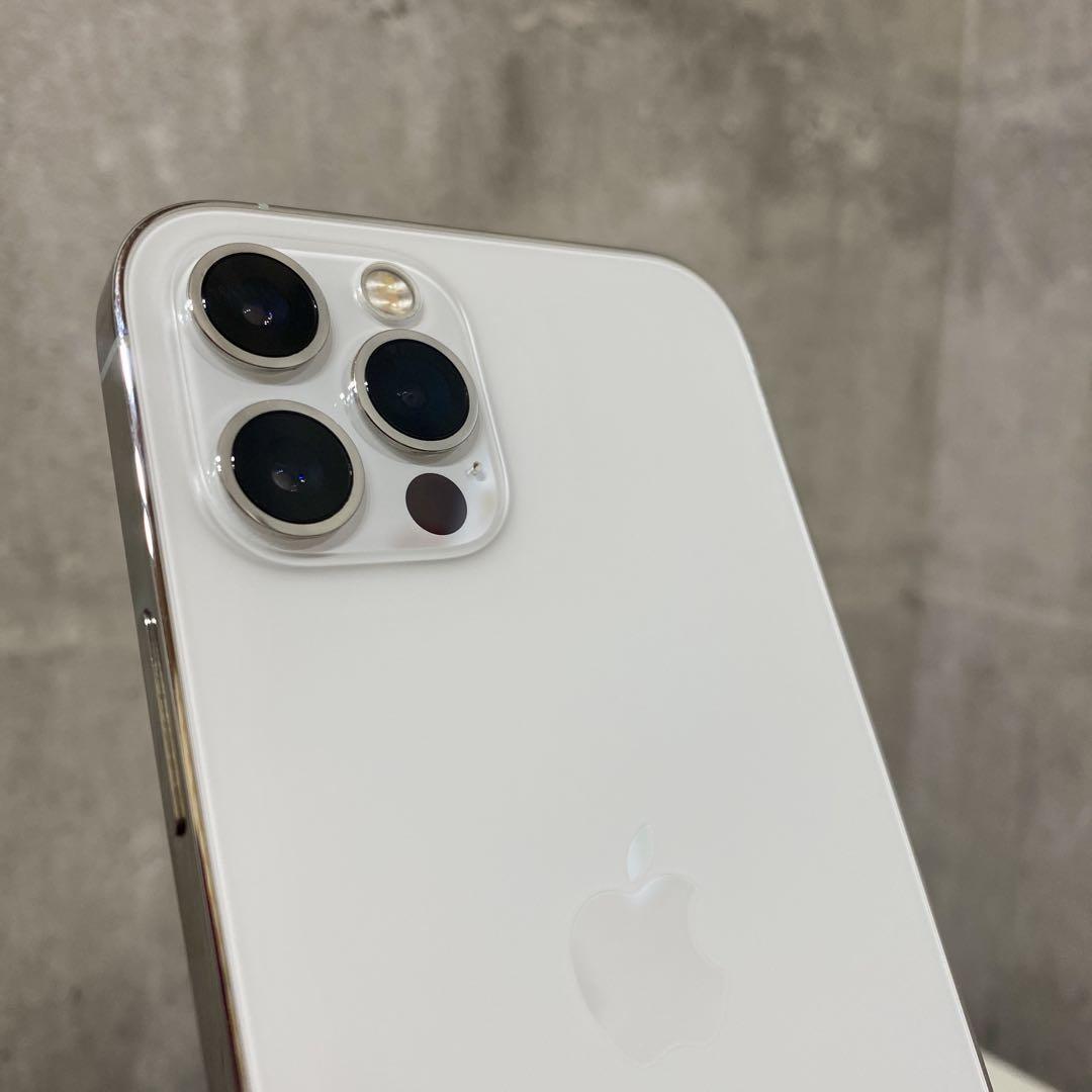 美品 iPhone12pro 256gb シルバー SIMフリー