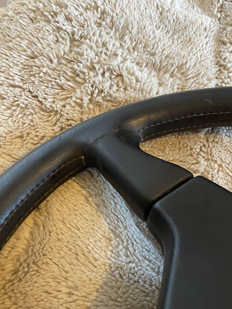 Cobra Momo ステアリングホイール　イタリア製