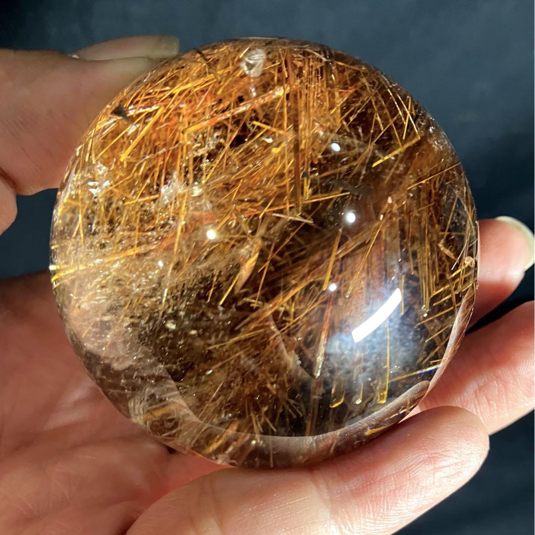 値下げ　54mm 220g ゴールドルチルクォーツ　丸玉　スフィア　金針水晶