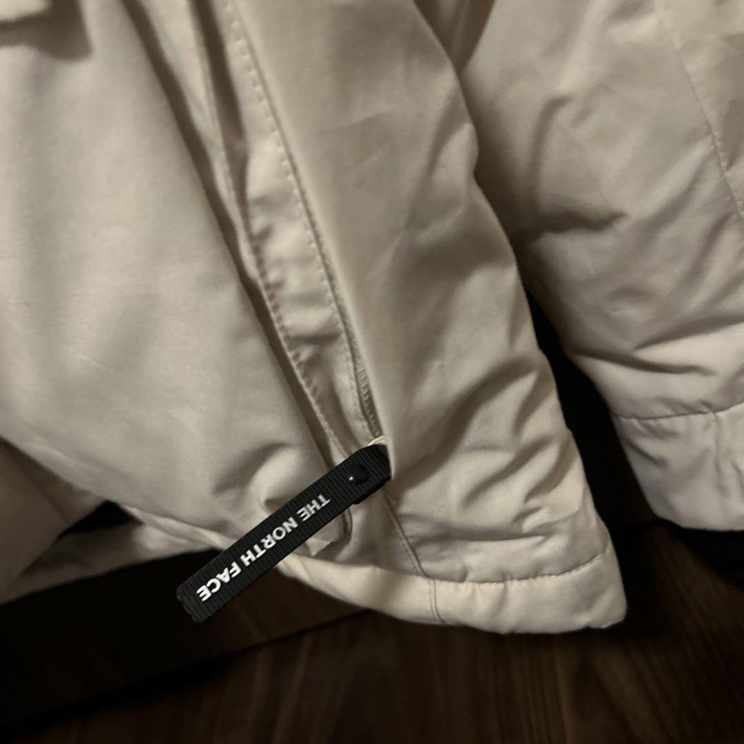 THE NORTH FACE フード付きダウンジャケット ホワイト