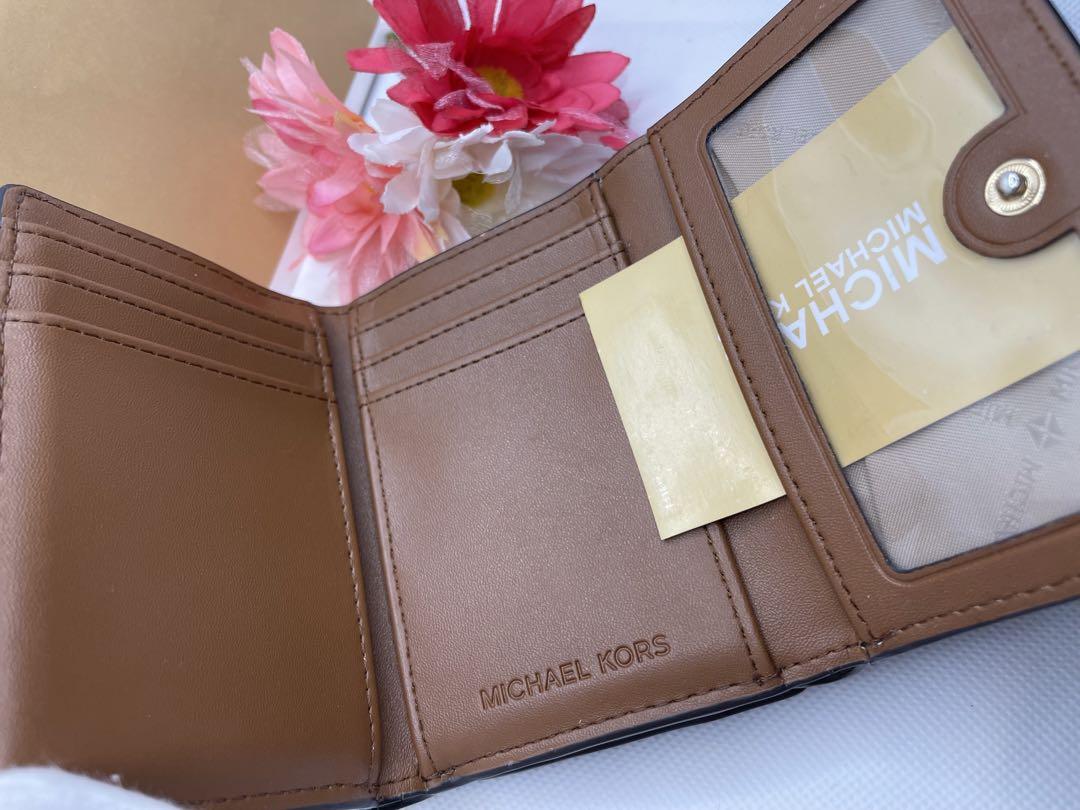 ❤️Michael Kors❤️JET SET TRAVEL コンパクト ウォレット