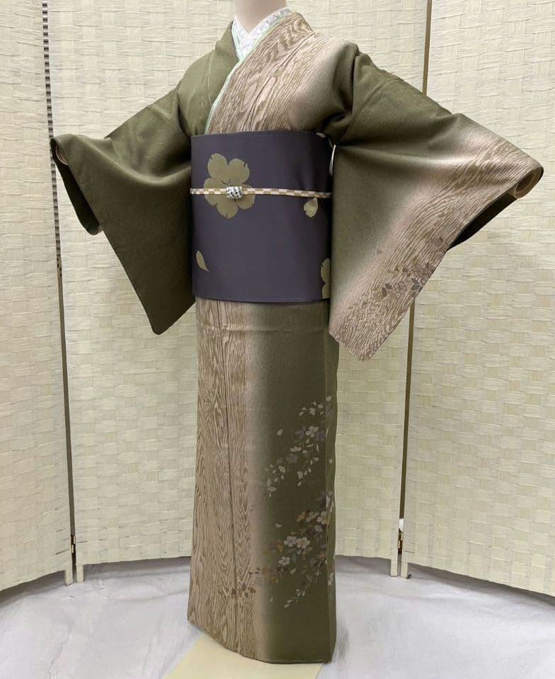 ❪7213❫  ❃  訪問着  (正絹)  ❃   しつけ付