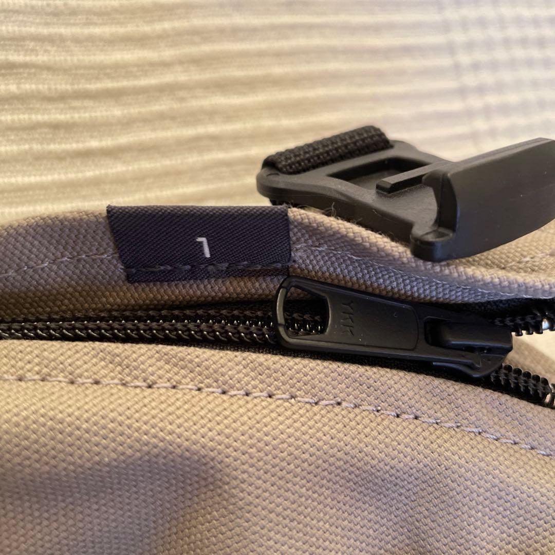 erva エルバ ドッグスリング アベルト第2世代 ファスナー付 1〜4kg erva エルバ ドッグスリング アベルト第2世代 ファスナー付 1〜4kg