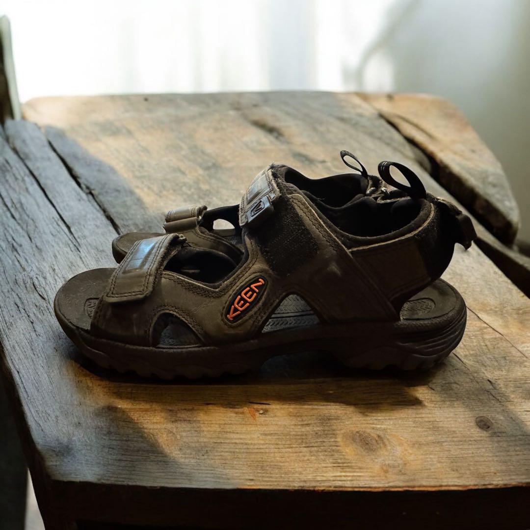 TARGHEE III OPEN TOE SANDAL ターギー