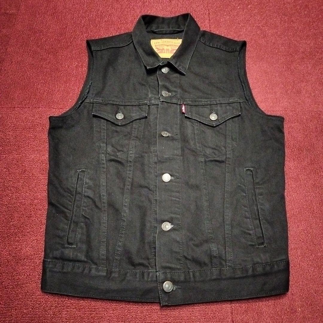 Levi's ブラックデニム　ベスト　72334　リーバイス