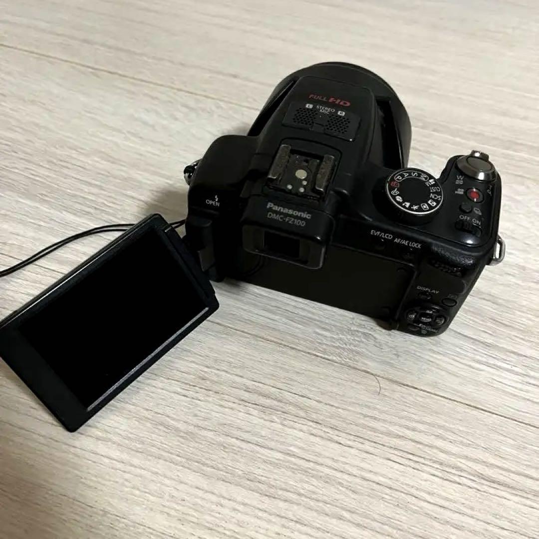 N*a様 Panasonic LUMIX FZ100