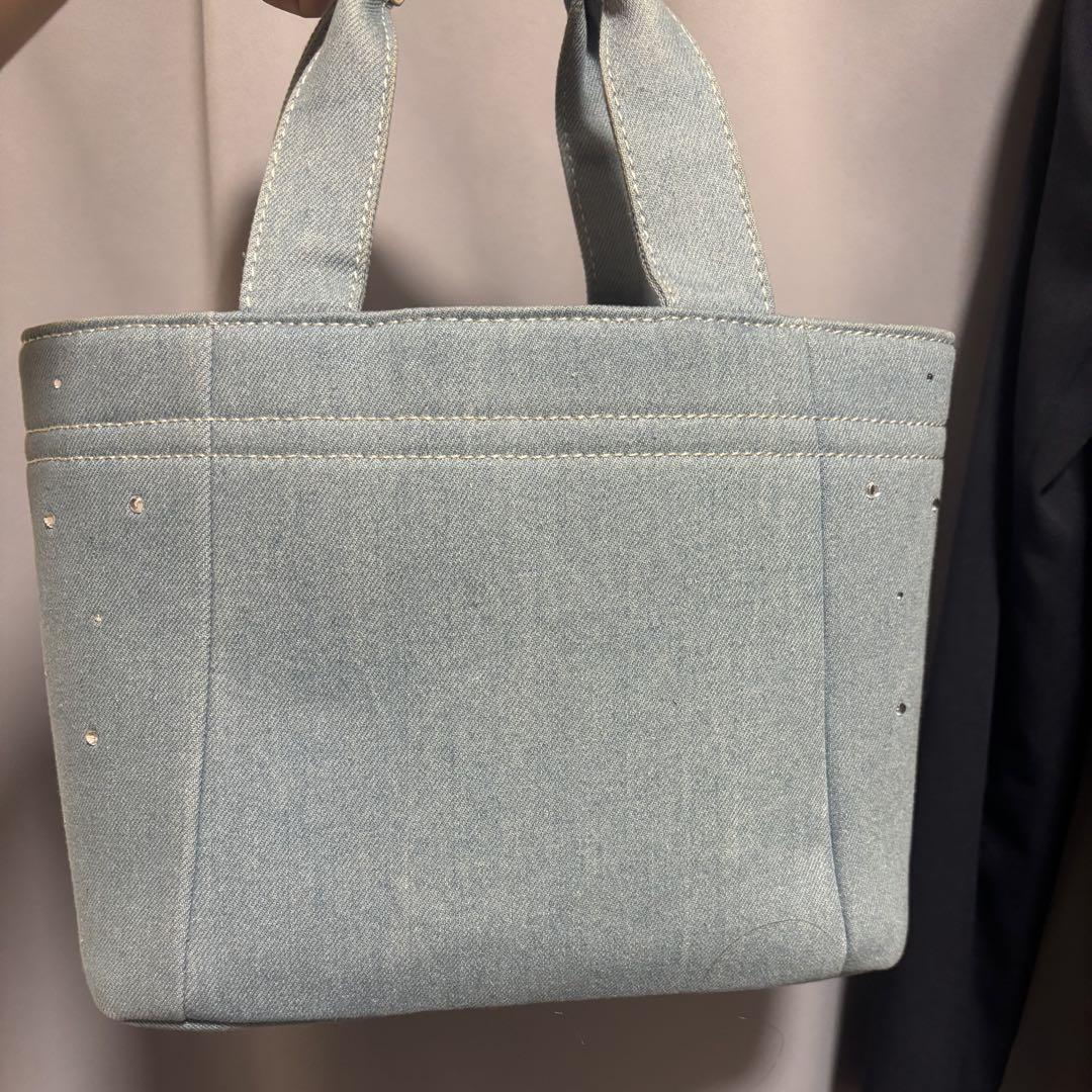 N*o様 【美品‪‪❤︎ほぼ未使用品‬】ビジューフリルトート ブルーポッピン N*o様 【美品‪‪❤︎ほぼ未使用品‬】ビジューフリルトート ブルー‬