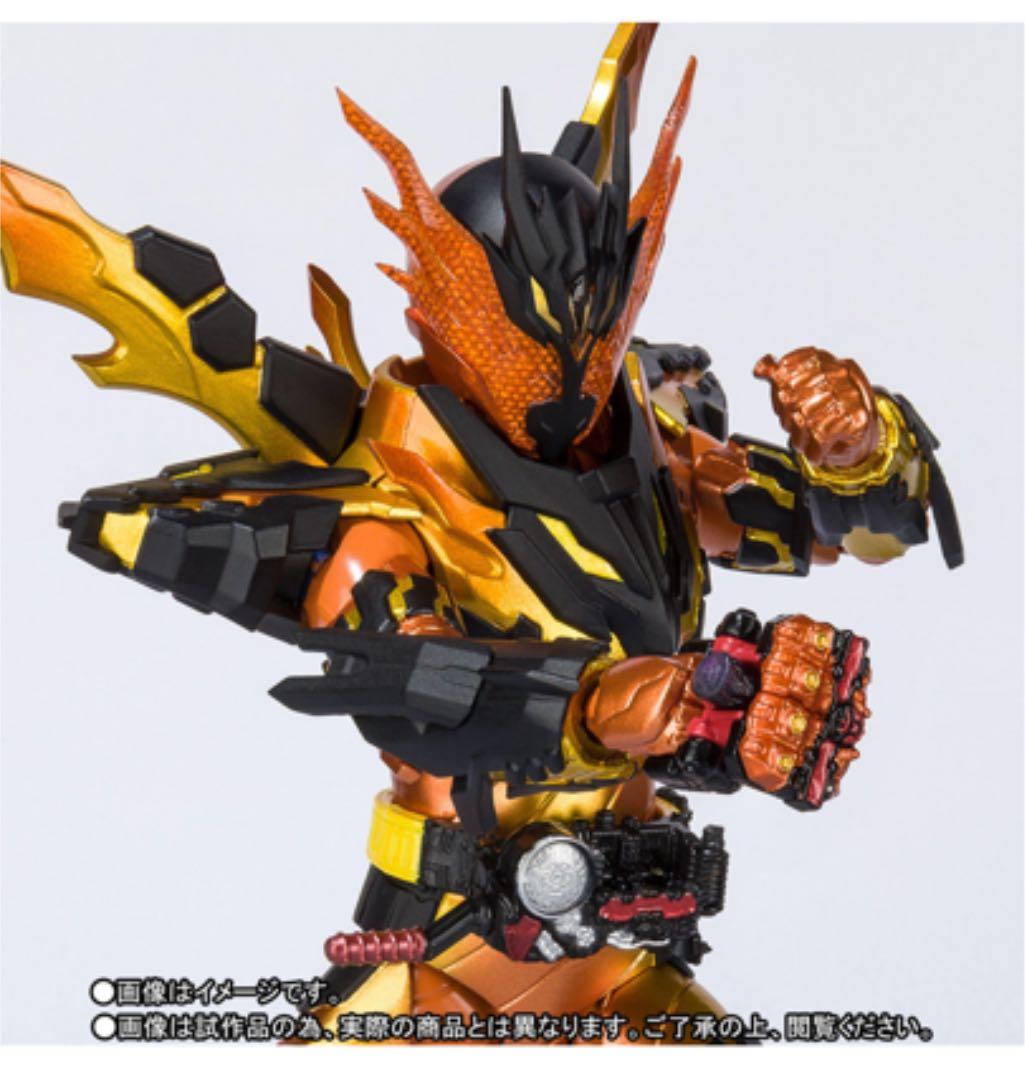 S.H.Figuarts 仮面ライダークローズマグマ - dloy.com.my