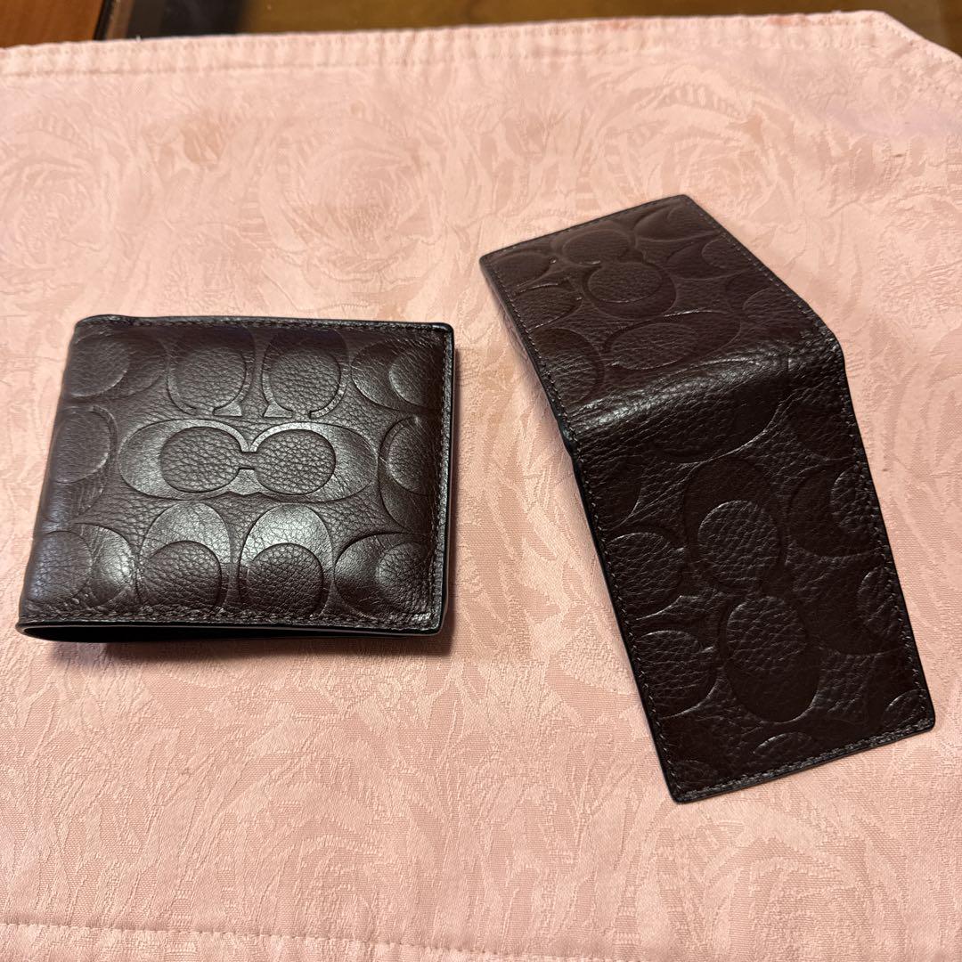 COACH本革2つ折り財布