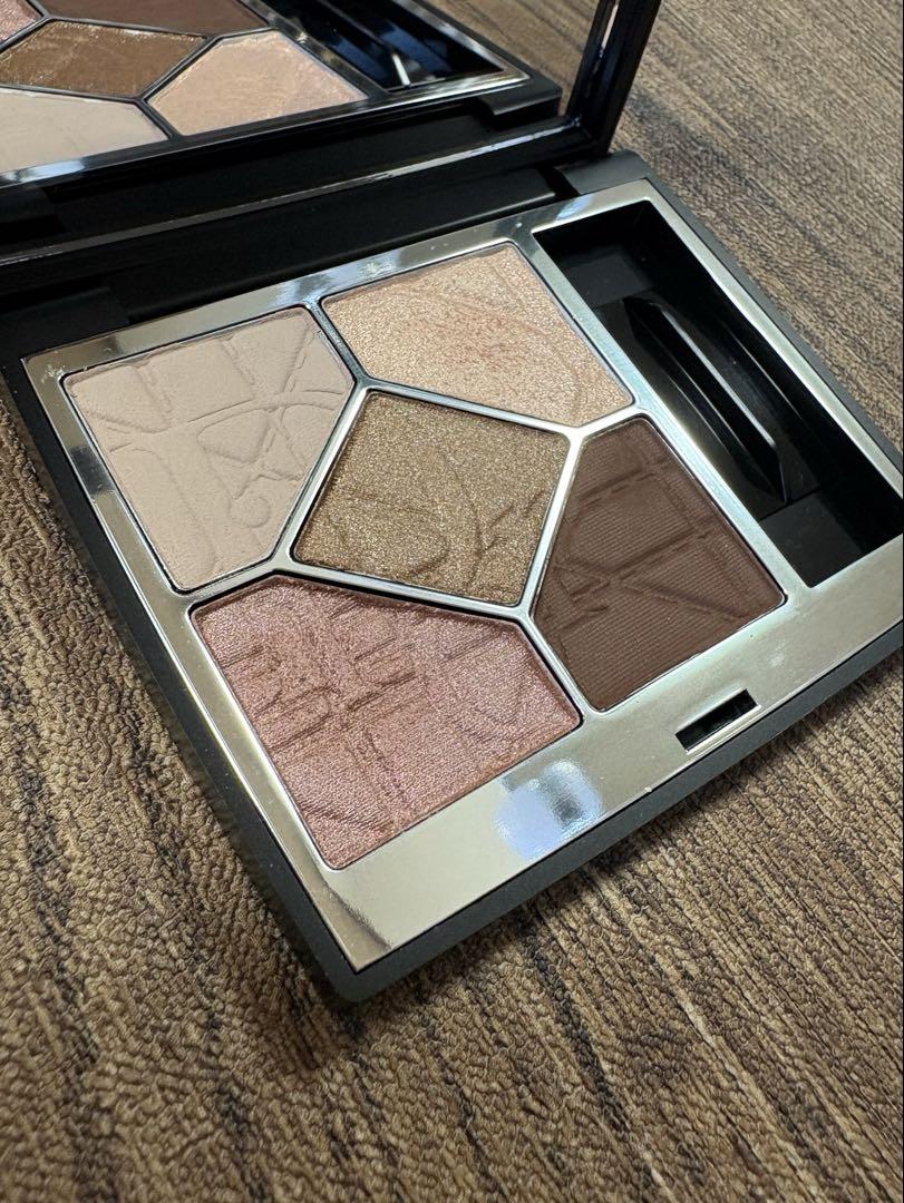 Dior ディオールショウサンククルール647シルクトープ