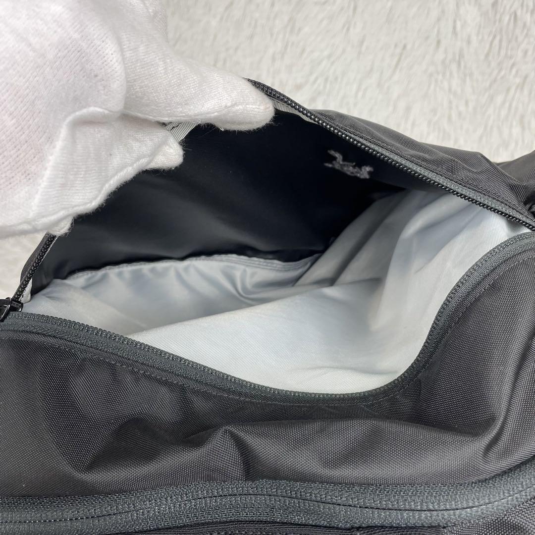 美品　ARC'TERYX マンティス26 リュック　ブラック