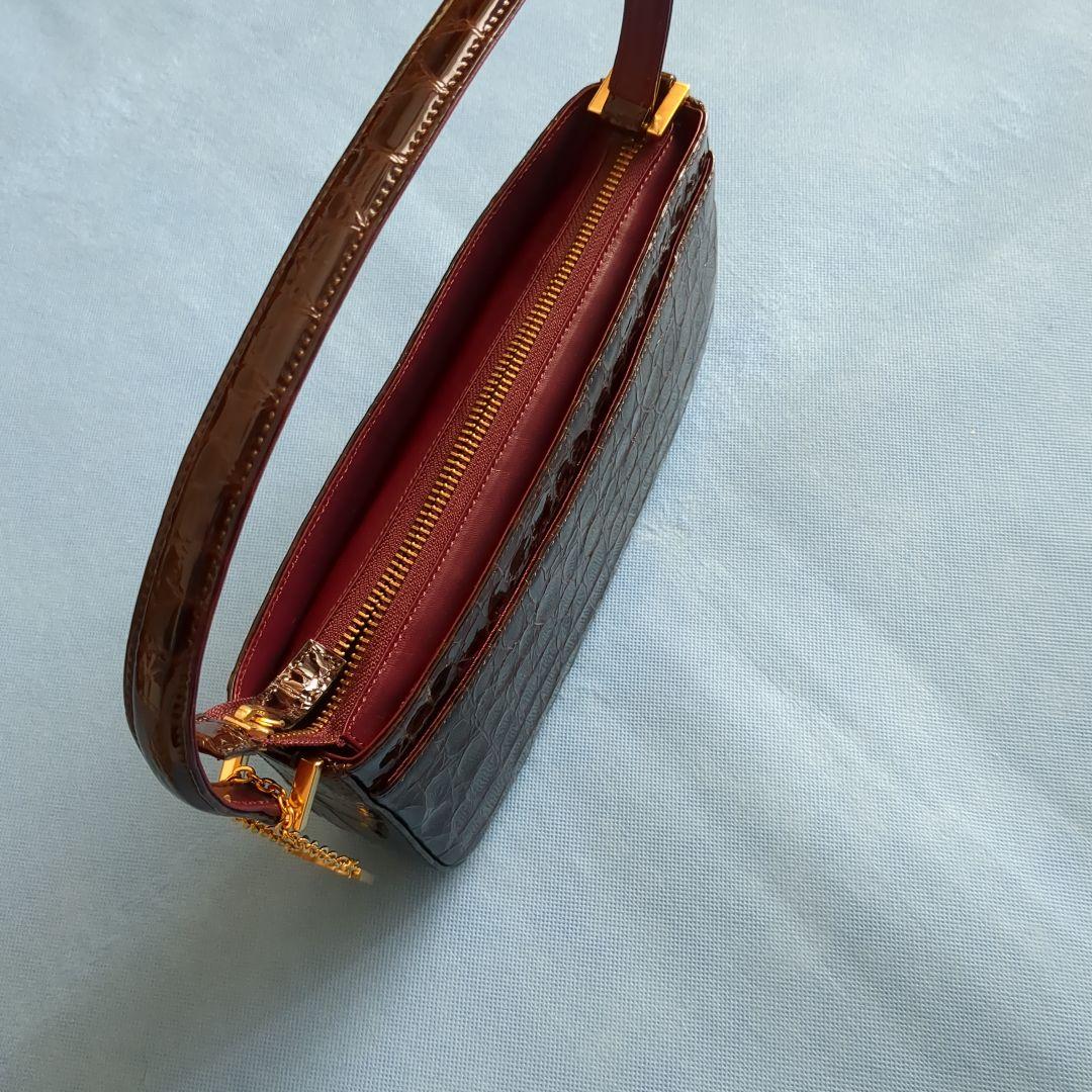 ブラウン クロコダイル風 ハンドバッグ - メルカリ ブラウン クロコダイル風 ハンドバッグ - メルカリ