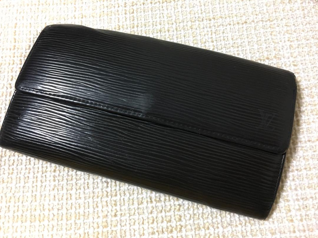 ルイヴィトン 長財布 エピ