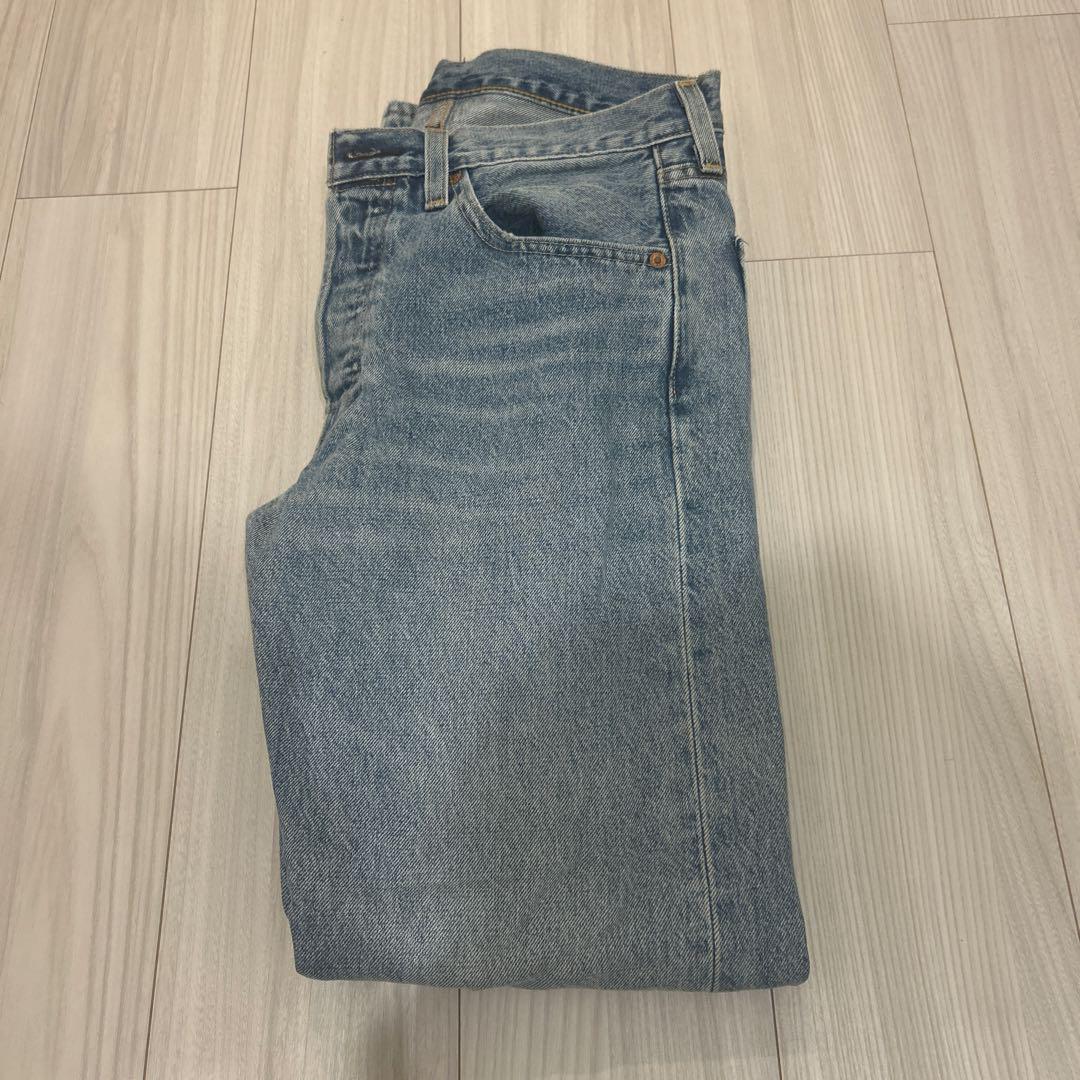未使用品　LEVI'S 501 ストレートデニム W31 L32 Levi's 501ストレートデニム W31 L32
