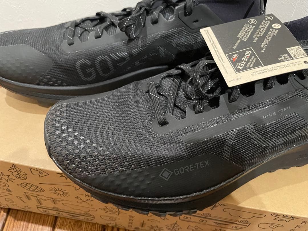 新品未使用 ナイキ リアクトペガサストレイル4 GTX V2 27.5cm 新品未使用 ナイキ リアクトペガサストレイル4 GTX V2 27.5cm