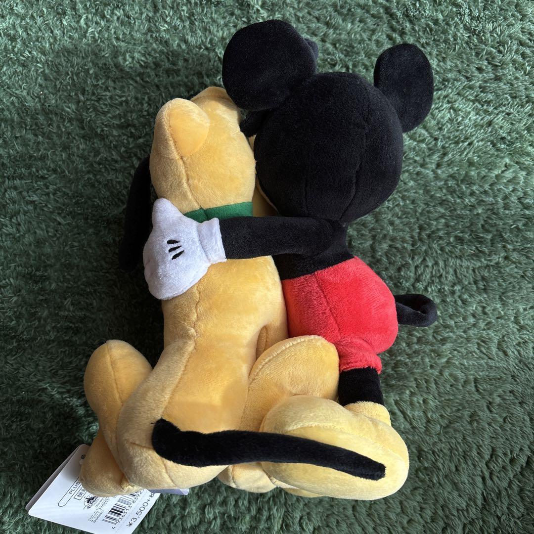 美品　ミッキー　プルート　ぬいぐるみバッジ　ハグ　ディズニー 美品 ミッキー プルート ぬいぐるみバッジ ハグ ディズニー