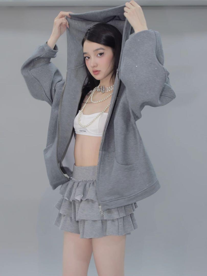 【完売品】andwang Kirakira zip up パーカー002 グレー