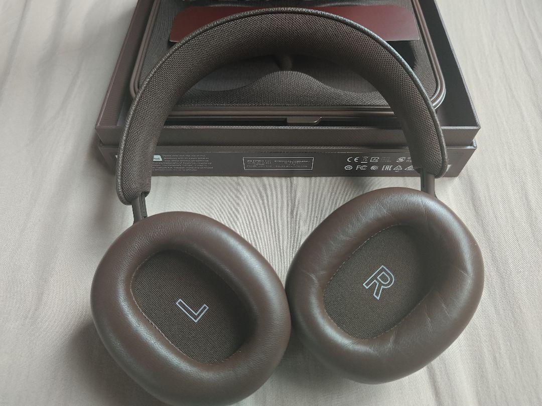 BEOPLAY H95 ウォールナット