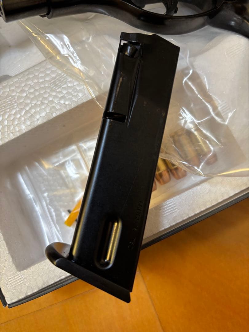 未発火 マルシン工業 ベレッタM84 プラスチックトイガン - メルカリ