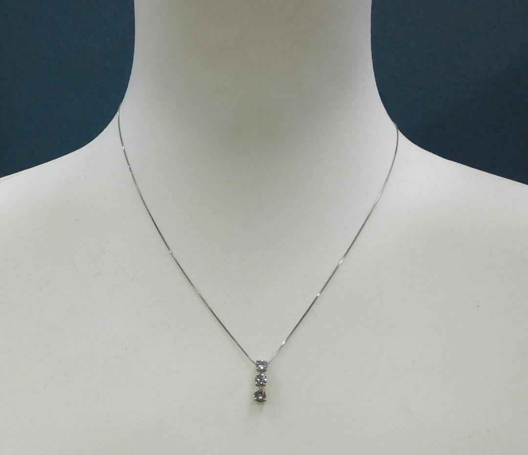 訳あり激安！ピンクダイヤモンド0.5花形k18750ゴールドネックレストップ