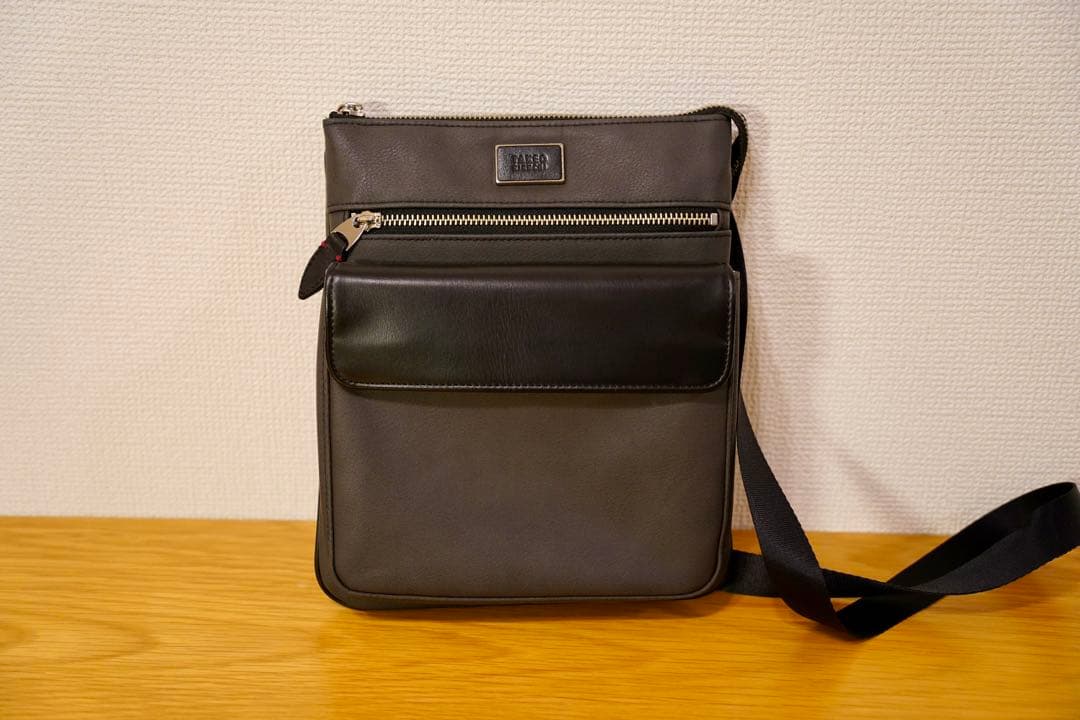 TAKEO KIKUCHI ショルダーバッグバッグ