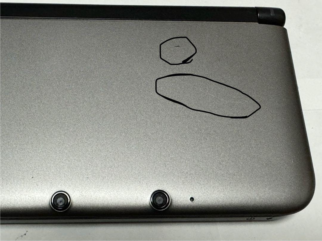 Nintendo3DS LL シルバーXブラック