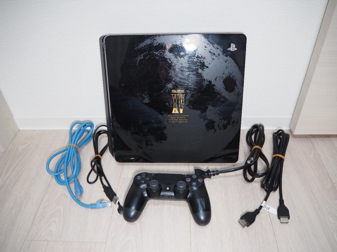 PS4 本体 FF15モデル&4本ソフト 画像1