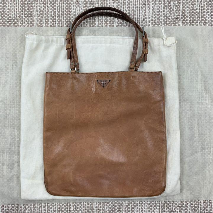PRADA レザーハンドバッグ 本革 セカンドバッグ キャメル - メルカリ