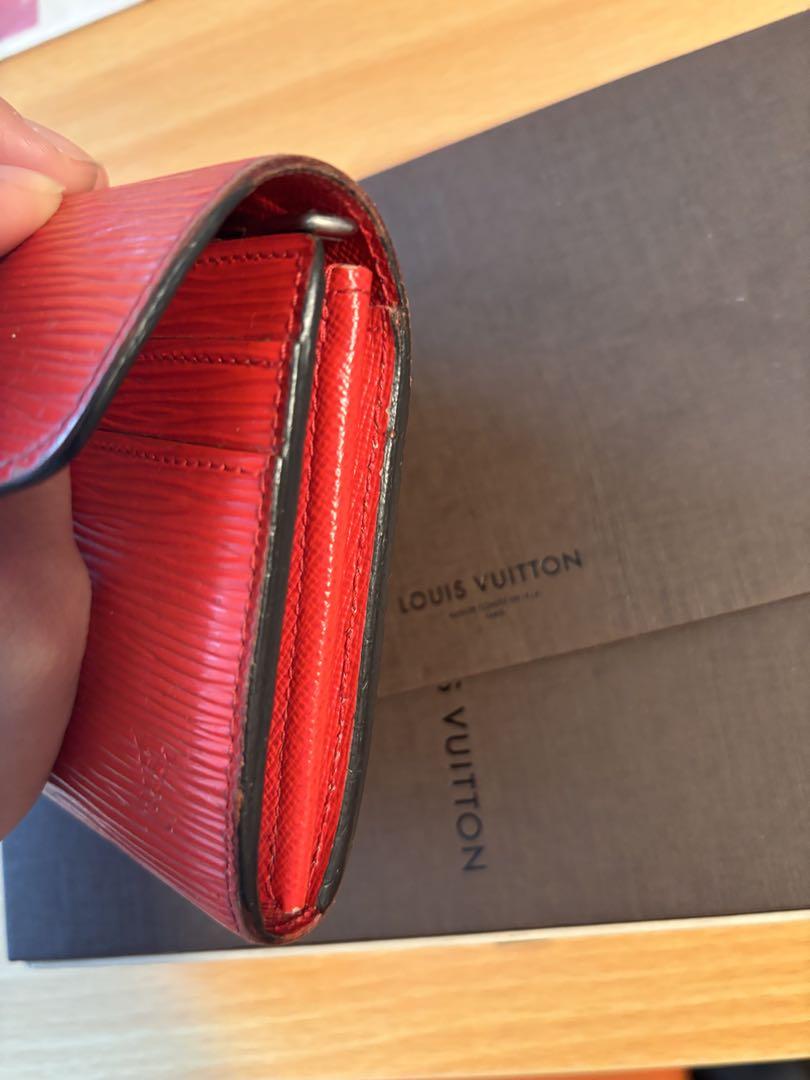 Louis Vuitton エピレザー 長財布 レッド