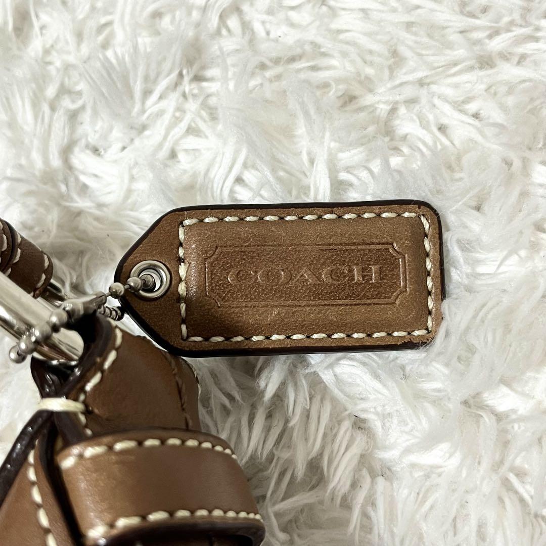 ◈ COACH