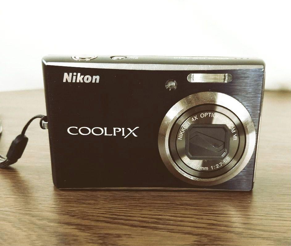 Nikon COOLPIX コンパクトデジタルカメラ