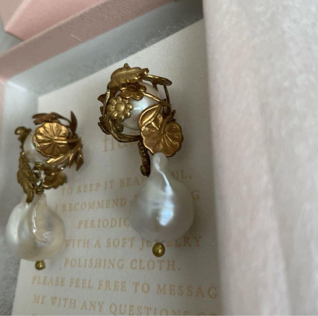 【flua 】Baroque Pearl drop ピアス(ゼクシィ掲載)
